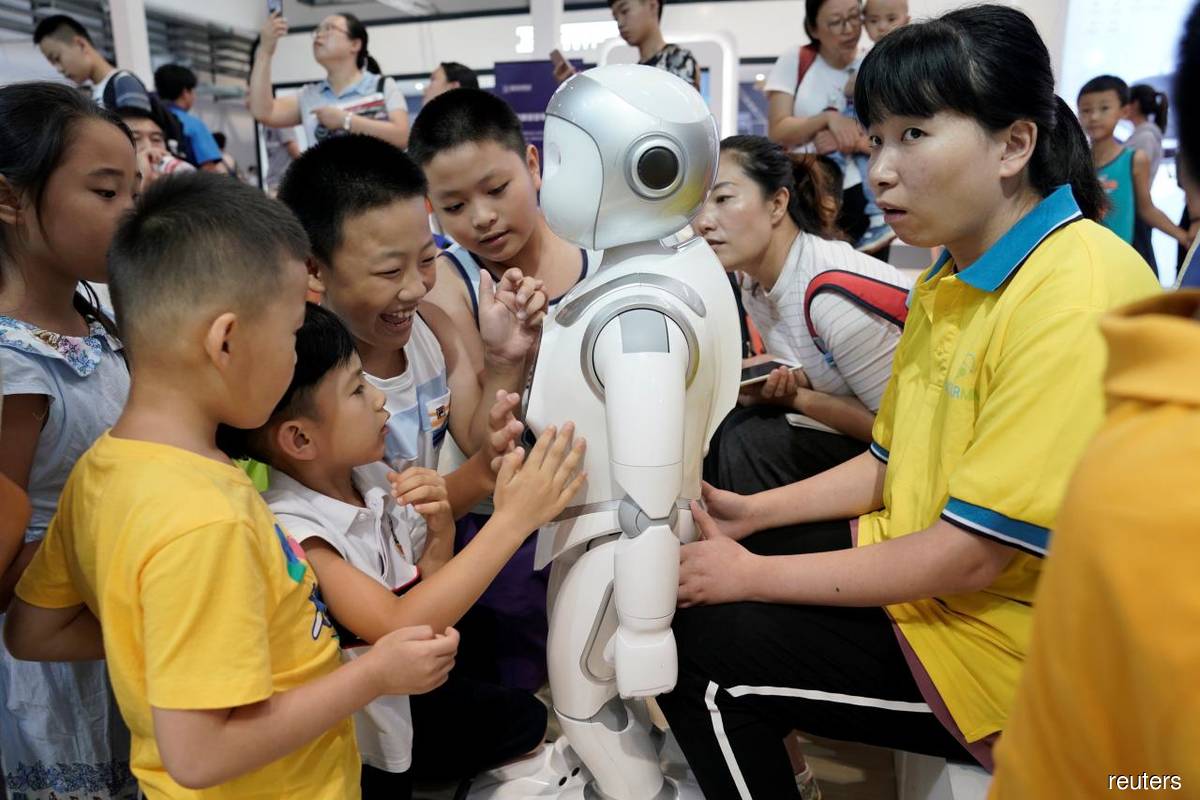 China ramps up tech commitment in five-year plan, eyes 7% boost in R&D spend